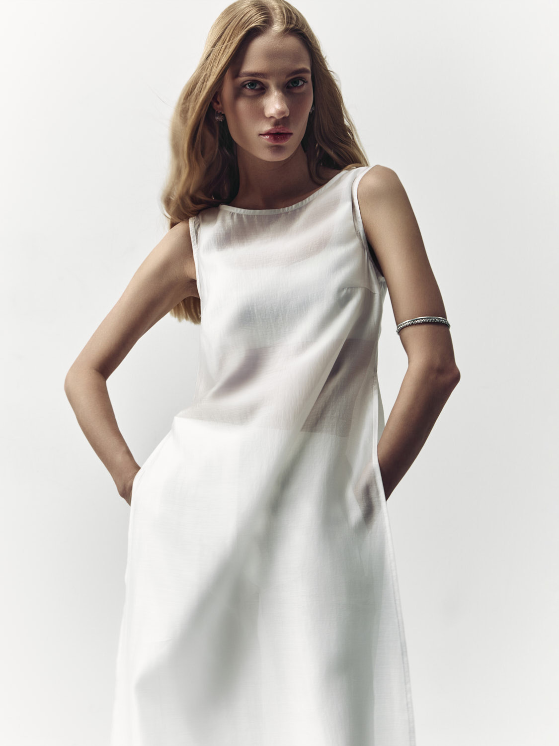

Платье-накидка Альма с разрезами, Белый