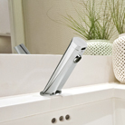 Cенсорный смеситель с питанием от батареек SOLTRONIC 8115B