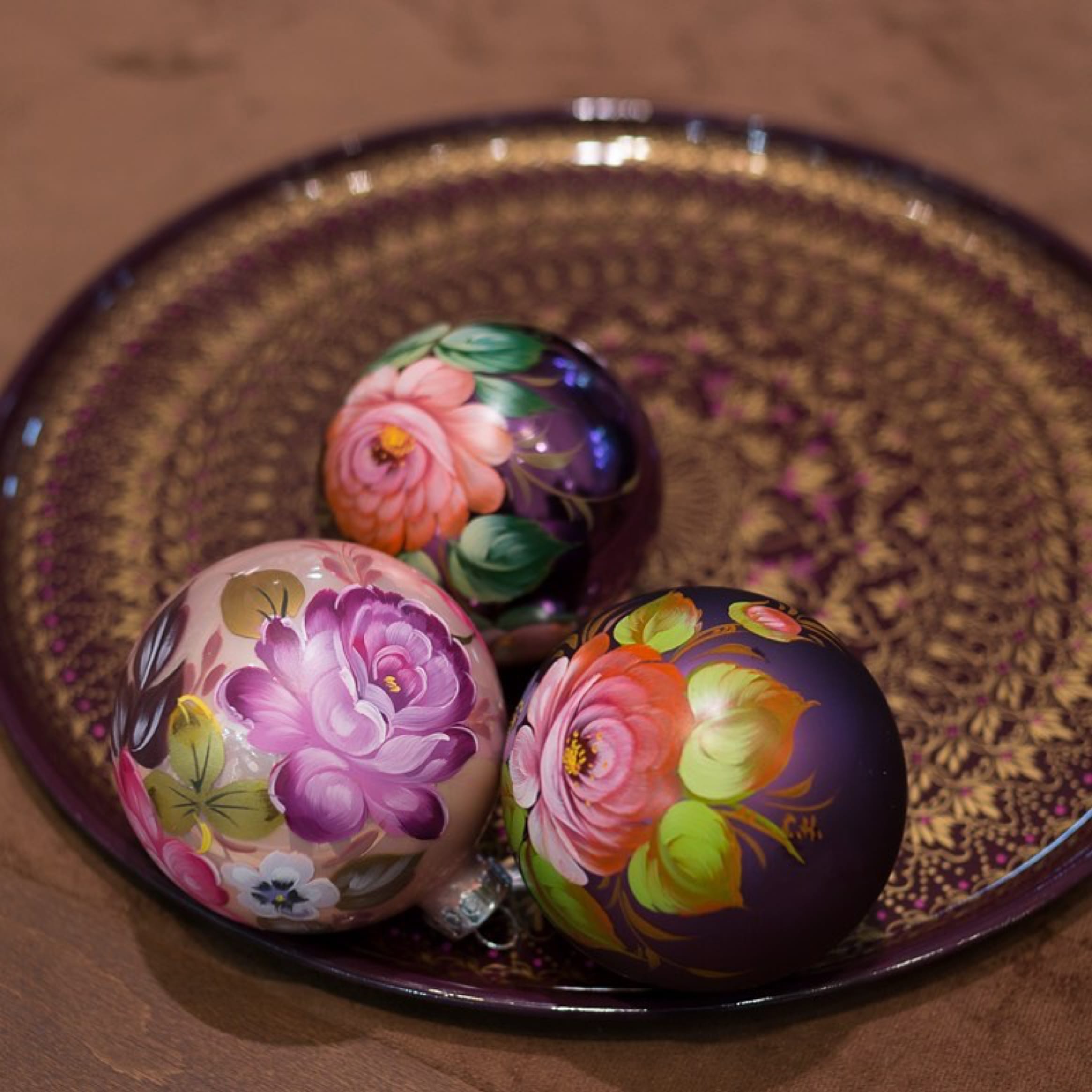 Коллекция жостовских шаров