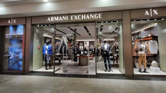 Armani Exchange, Красноярск