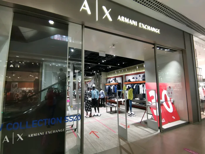 Armani Exchange, Новосибирск