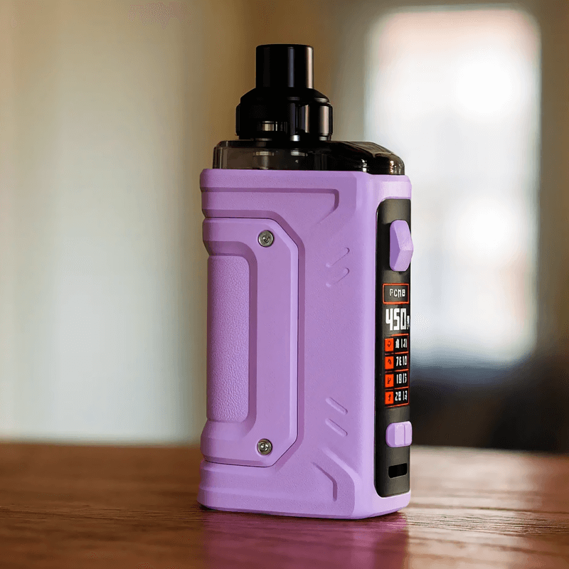 GeekVape H45 Classic на столе