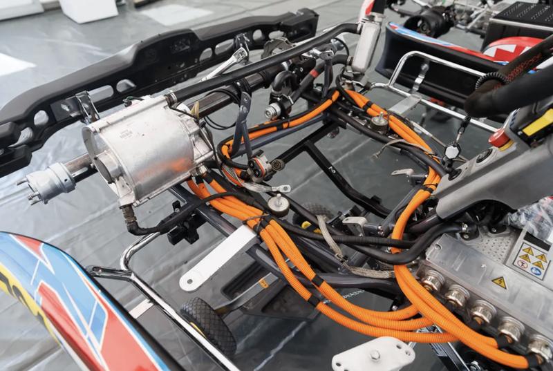 Инженер Rotax Зигфрид Вильгельмштеттер о будущих батареях E20