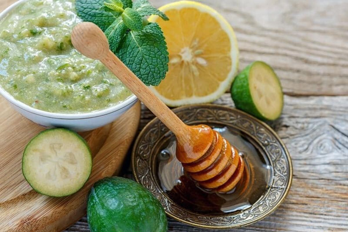 Фейхоа с медом и лимоном