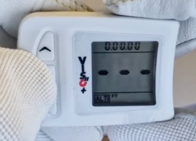 Изображение выглядит как текст, термометр, в помещении
Контент, сгенерированный ИИ, может содержать ошибки.