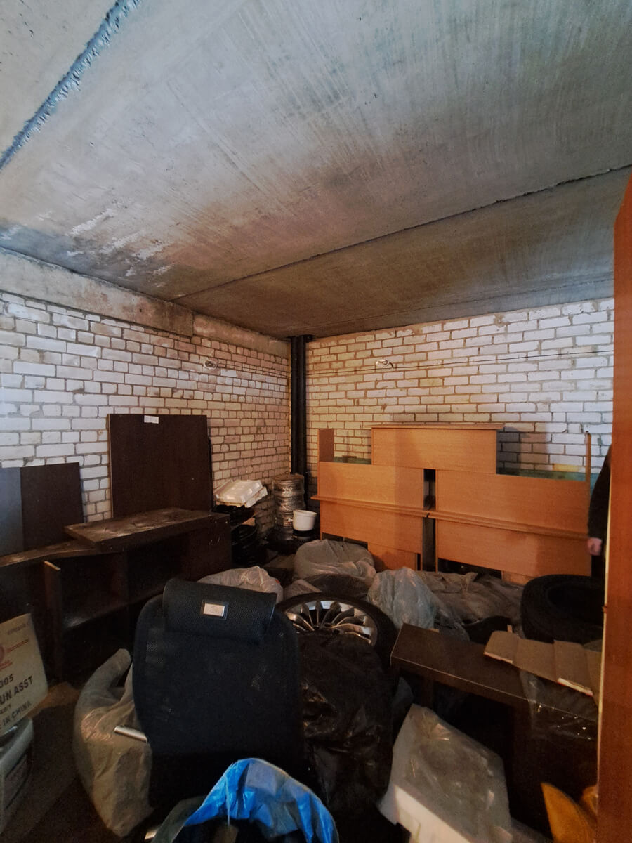 Гараж 37 м² в Минске — состояние до обустройства (фото 2)