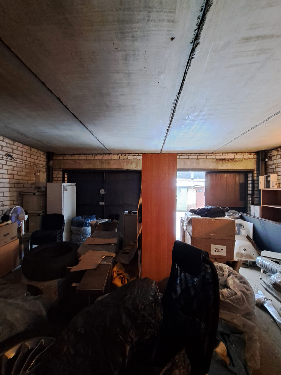 Гараж 37 м² в Минске — состояние до обустройства (фото 4)