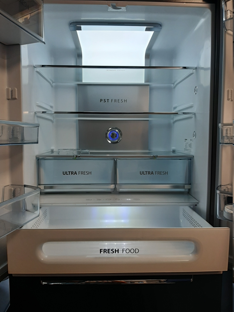 Ремонт холодильников toshiba. Холодильник Toshiba gr-rf646we-PMS(06). Холодильник Toshiba gr-rf646we-PMS. Холодильник Toshiba gr-rf532we. Toshiba gr-rf610we-PMS(06).