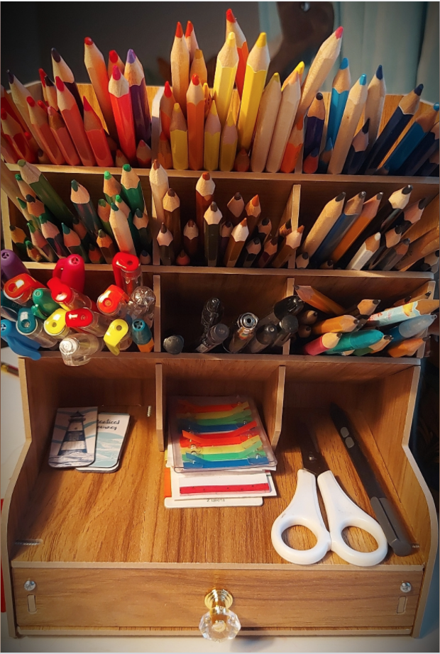 Делаем подставку для карандашей с детьми — мастер-класс для детей, как сделать органайзер — фото