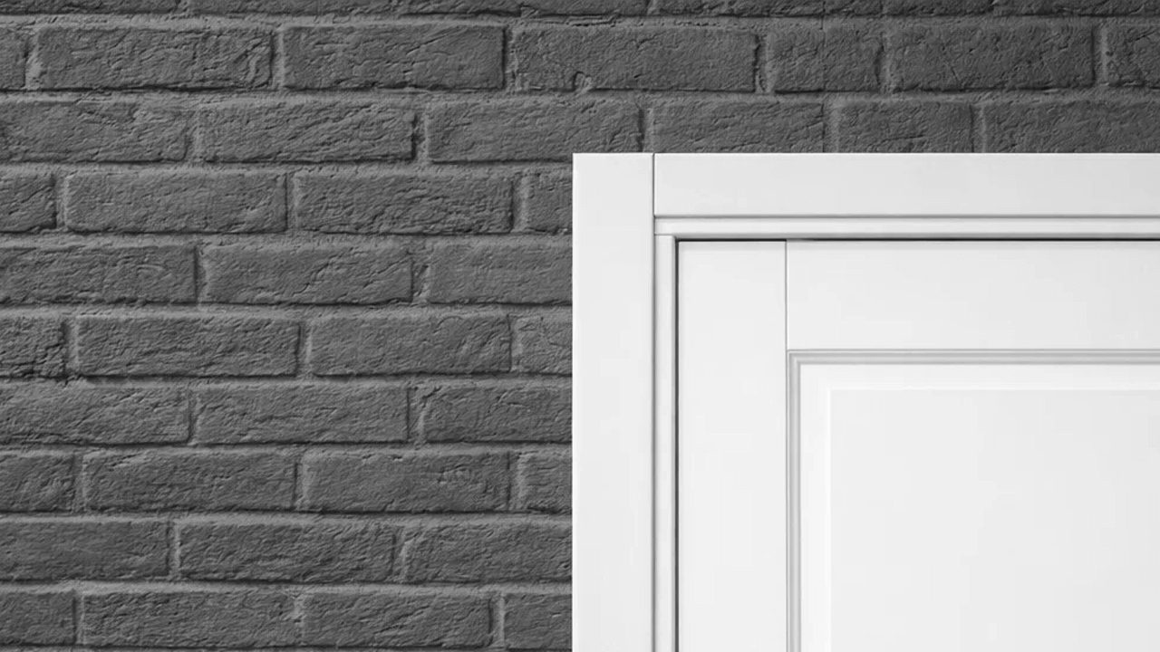 Установленный наличник