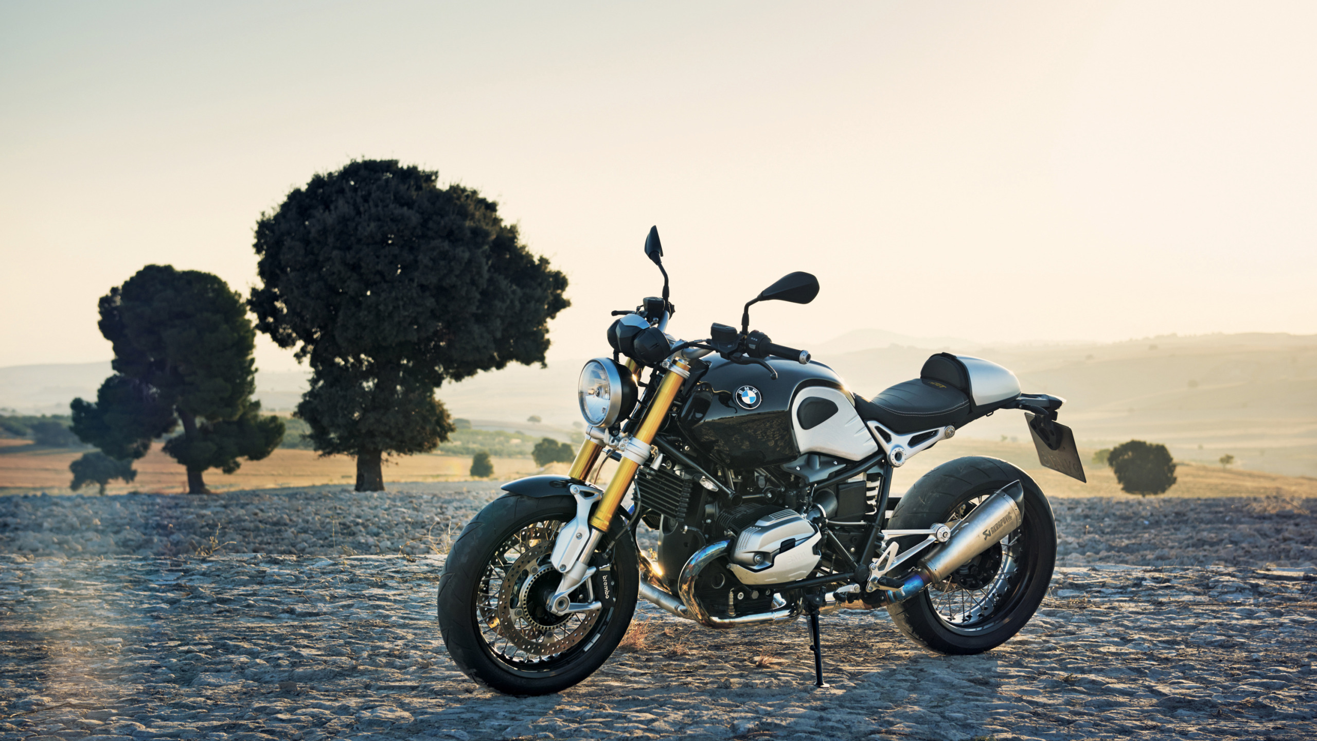 bmw-ninet-power-moto-classic.jpg