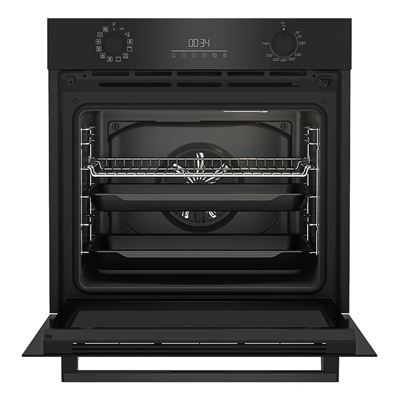 духовой шкаф Beko BBIM18300SG с открытой дверцей