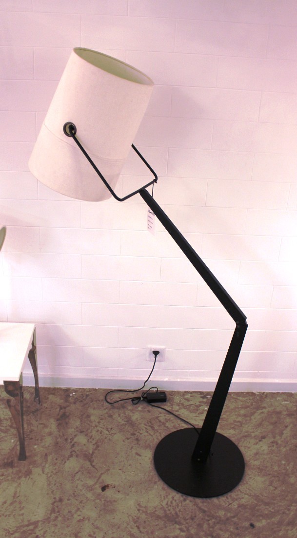 Diesel Fork Floor Lamp 2 (black+white)