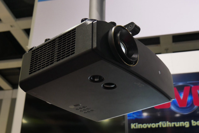 4K проектор JVC LX-NZ3