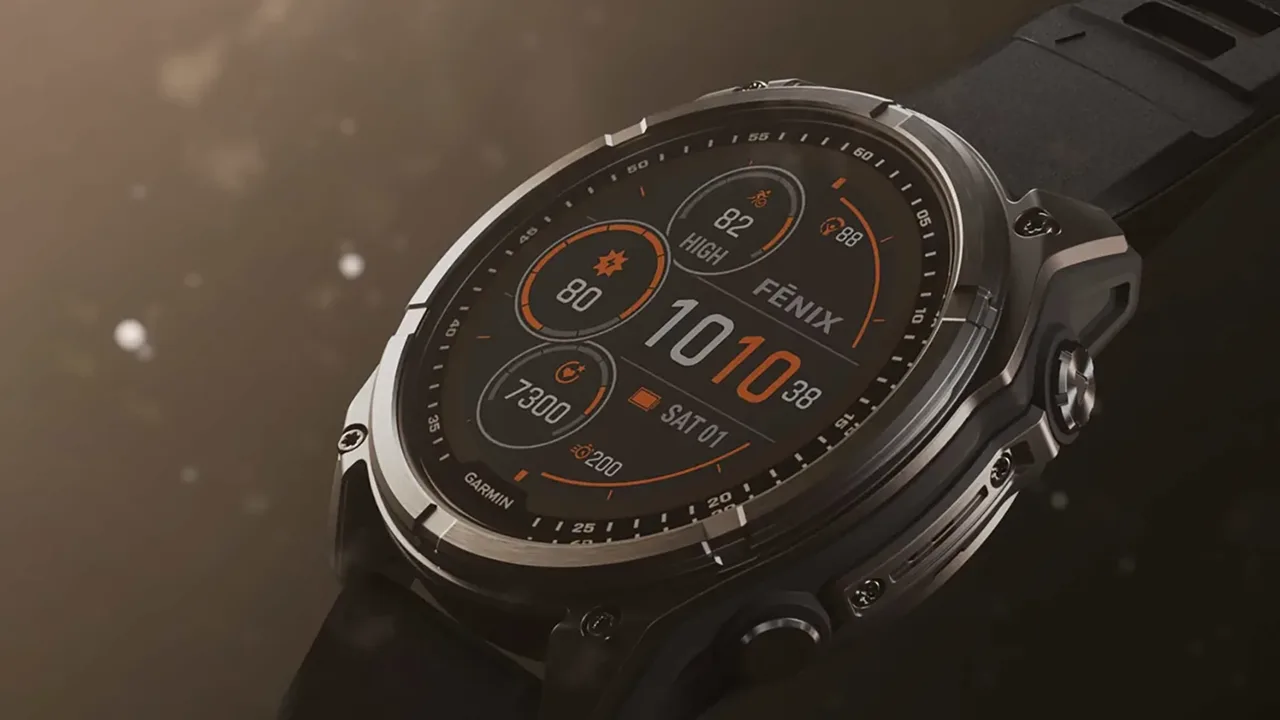 сравнение серийного номера на коробке и на задней крышке часов Garmin сравнение серийного номера на коробке и на задней крышке часов Garmin