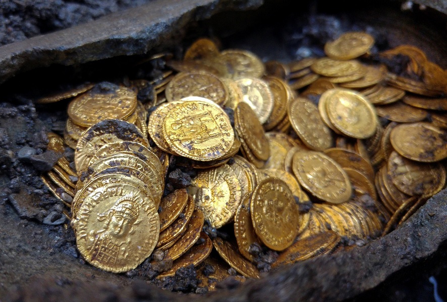 Золотые солиды поздней Римской империи