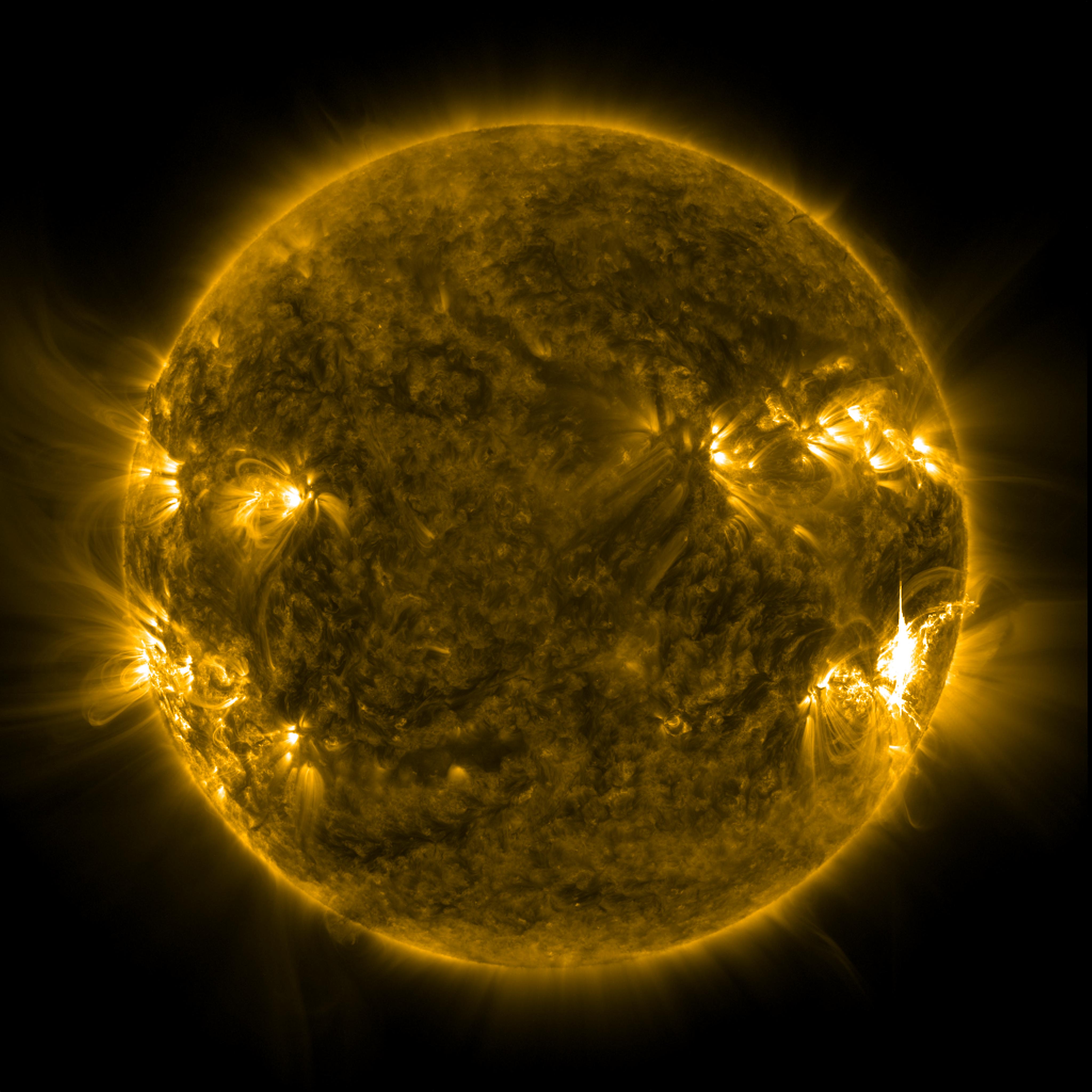 Солнце фото из космоса nasa