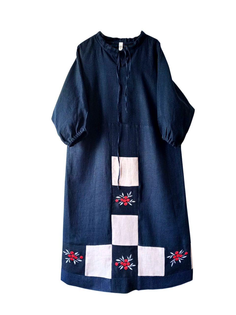 Клюква. Платье льняное макси с вышивкой PL-42-53101