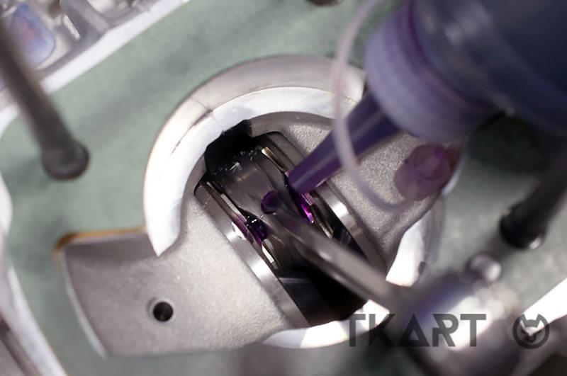 Смазка нижнего сепаратора шатуна мотора TM Mini 60cc