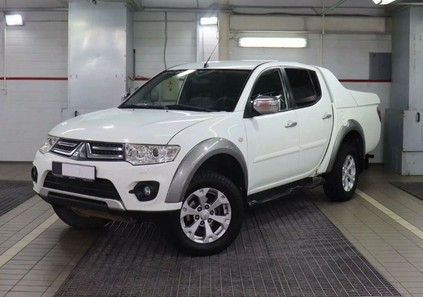 L200-1.JPG