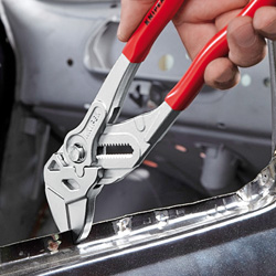 Клещи переставные - гаечный ключ 150 мм KNIPEX 86 03 150