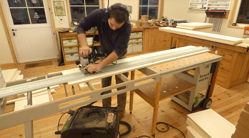 СУПЕР Мастерская, реализованная на основе инструментов и оборудования FESTOOL, мастера из Бельгии, который изготавливает рабочие столы для ювелиров