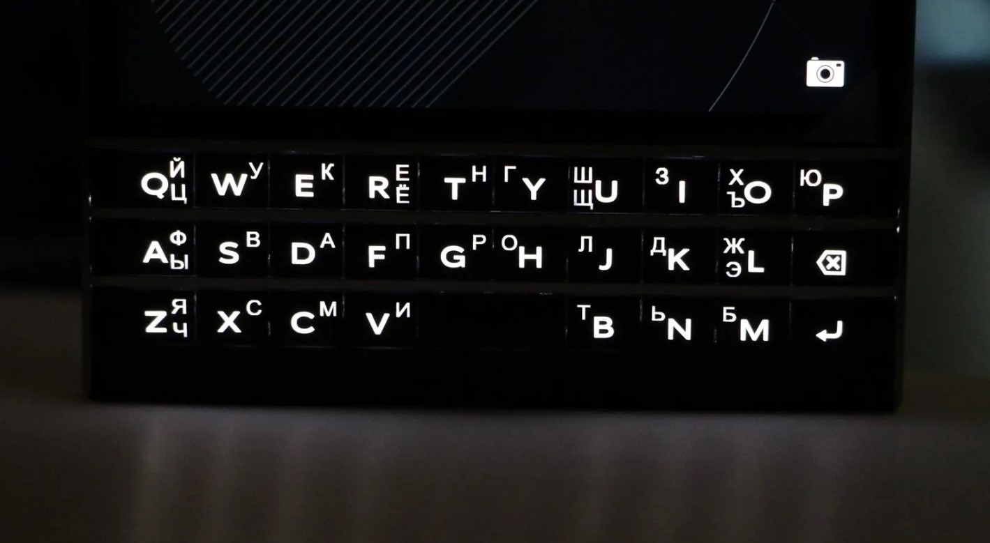 BlackBerry KEY2 Ростест Клавиатура в темноте