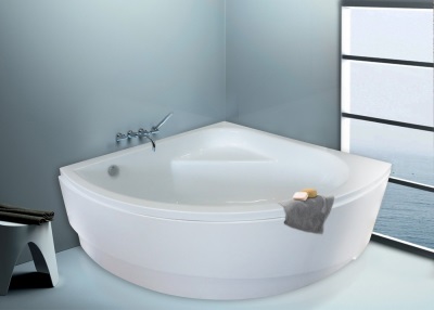 Конструктивные особенности угловой ванны, её преимущества и недостатки