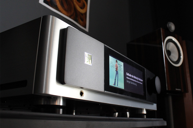 Сетевой плеер - интегральный усилитель NAD Masters Series M33