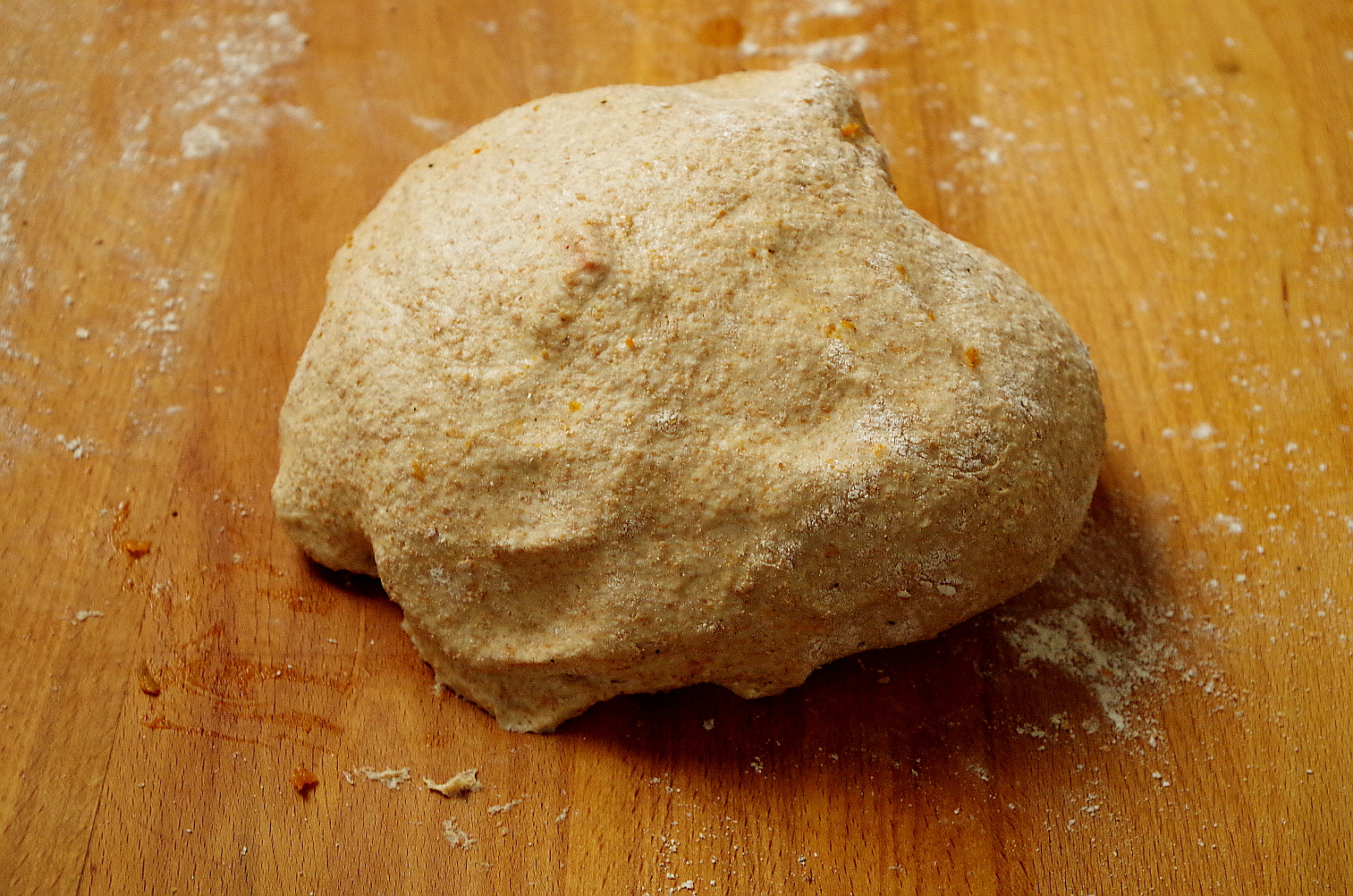 сверните тесто в шар