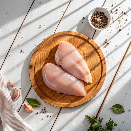 Продукты для сбалансированного рациона: курица, авокадо, орехи, яйца