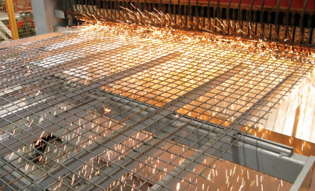 Сварная сетка ТОО "Крепеж ОПК" Производство сварной сетки ТОО "Крепеж-ОПК"