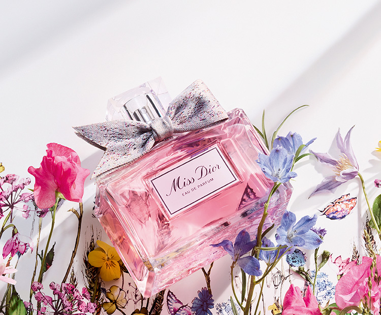 Женские духи Miss Dior Extrait de Parfum купить туалетная вода Кристиан  Диор Мисс Диор Экстракт де Парфюм цена и отзывы в каталоге  интернетмагазина оригинального парфюма 1stOriginal