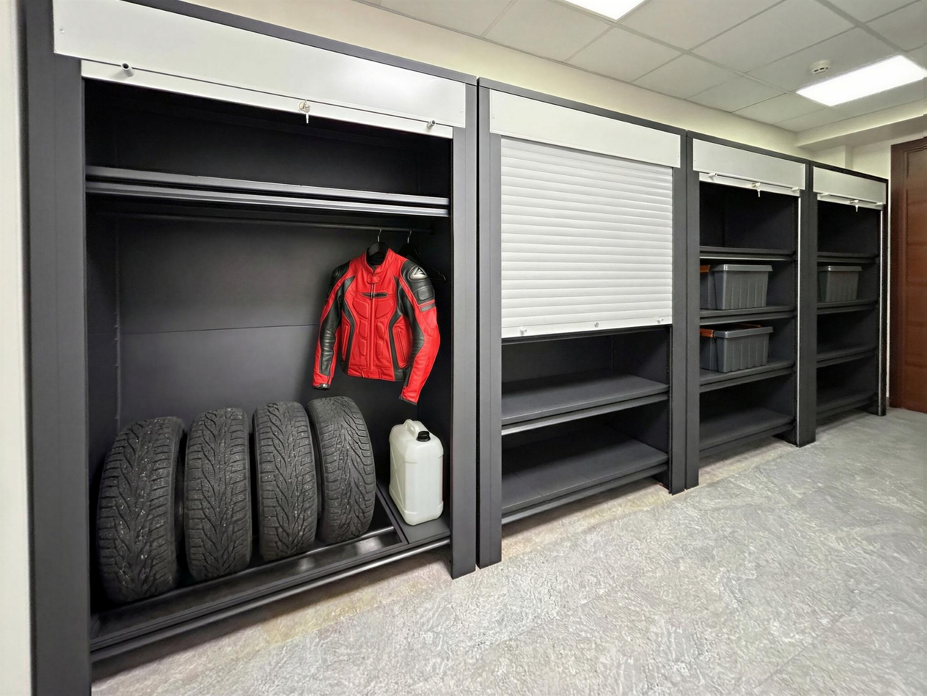 Шкафы с рольставнями в гараж