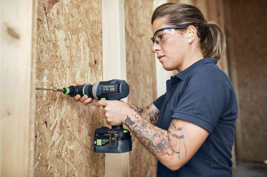 Аккумуляторная ударная дрель-шуруповёрт FESTOOL QUADRIVE TPC 18/4