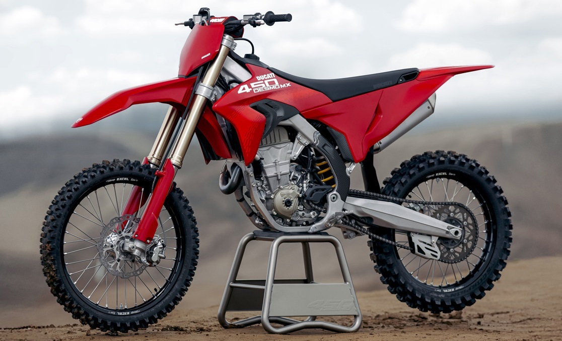Ducati Desmo450 MX.jpg