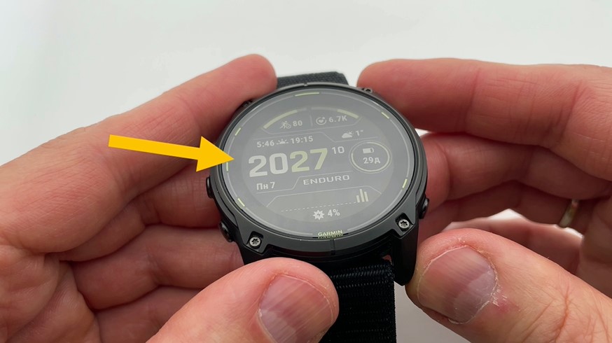 Garmin-Enduro-3-Obzor-30.jpg