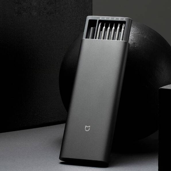 Аккумуляторная отвертка Xiaomi Mijia Electric Screwdriver 24 in 1 (MJDDLSD003QW)-описание-7.jpg