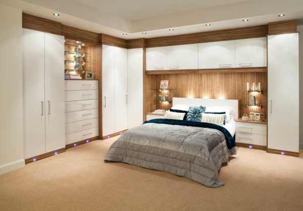 Меблировка спальни: советы по выбору хорошего и стильного шкафа