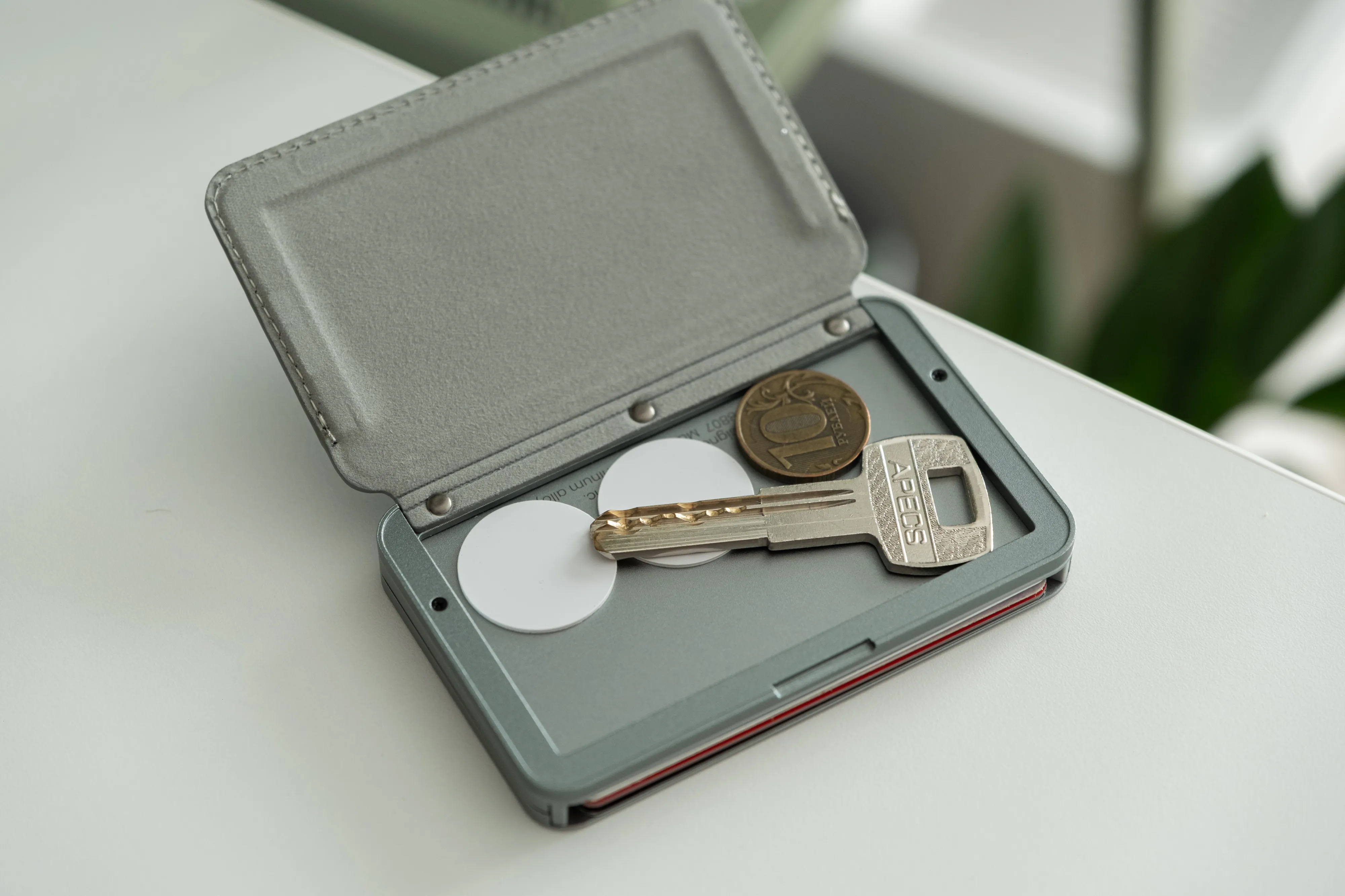 PunCube Aluminium Mech Wallet_3 PunCube Aluminium Mech Wallet_3.webp