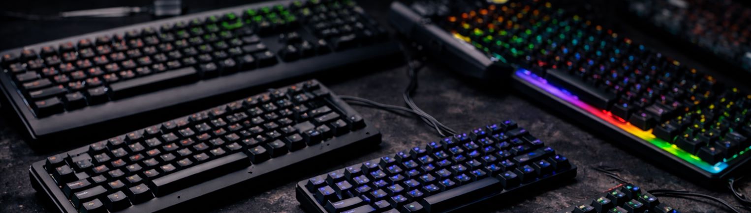 Механическая клавиатура с подцветкой Механическая клавиатура с подцветкой