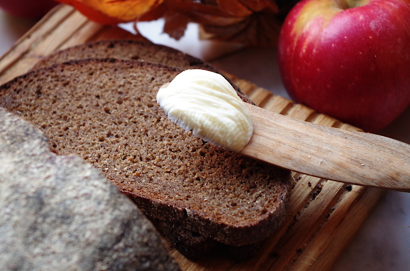 Как приготовить бородинский хлеб в духовке на дрожжах – рецепт с фото пошагово