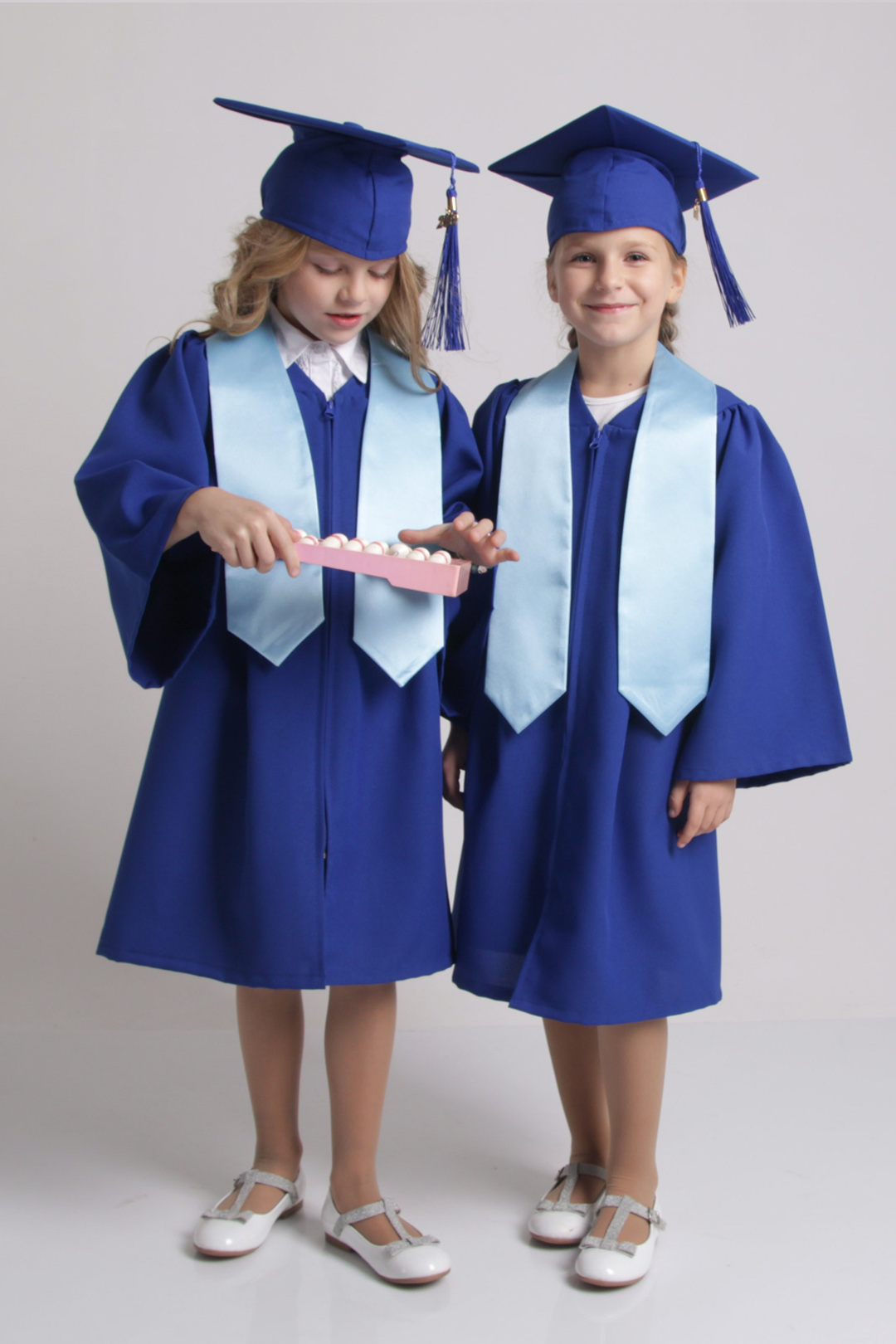 Akid_gown_rblue_page_1.jpg