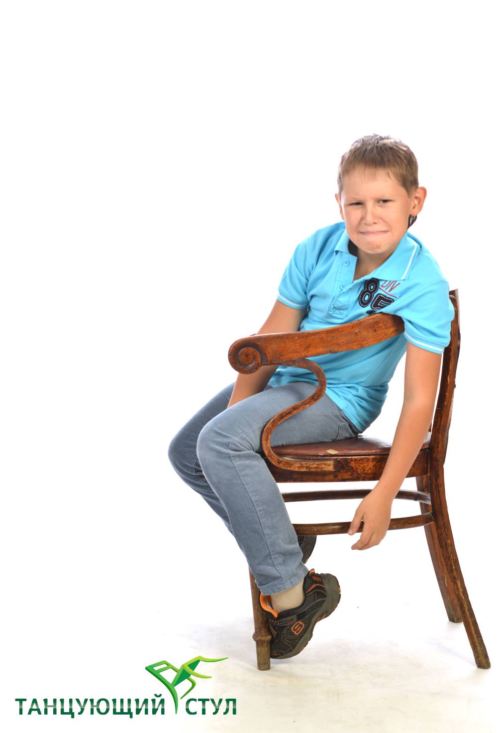 девочка 5 лет ерзает на стуле
