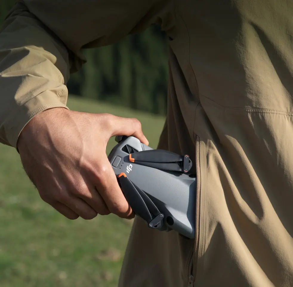 DJI Mini 5 Pro (10) DJI Mini 5 Pro (10).webp