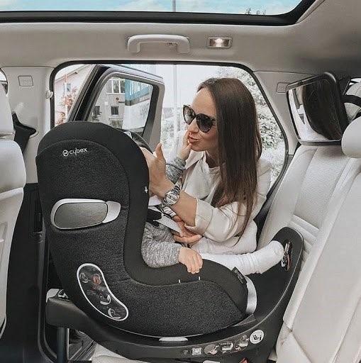 do-kakogo-vozrasta-podkhodit-avtolyulka-cybex-11.jpg
