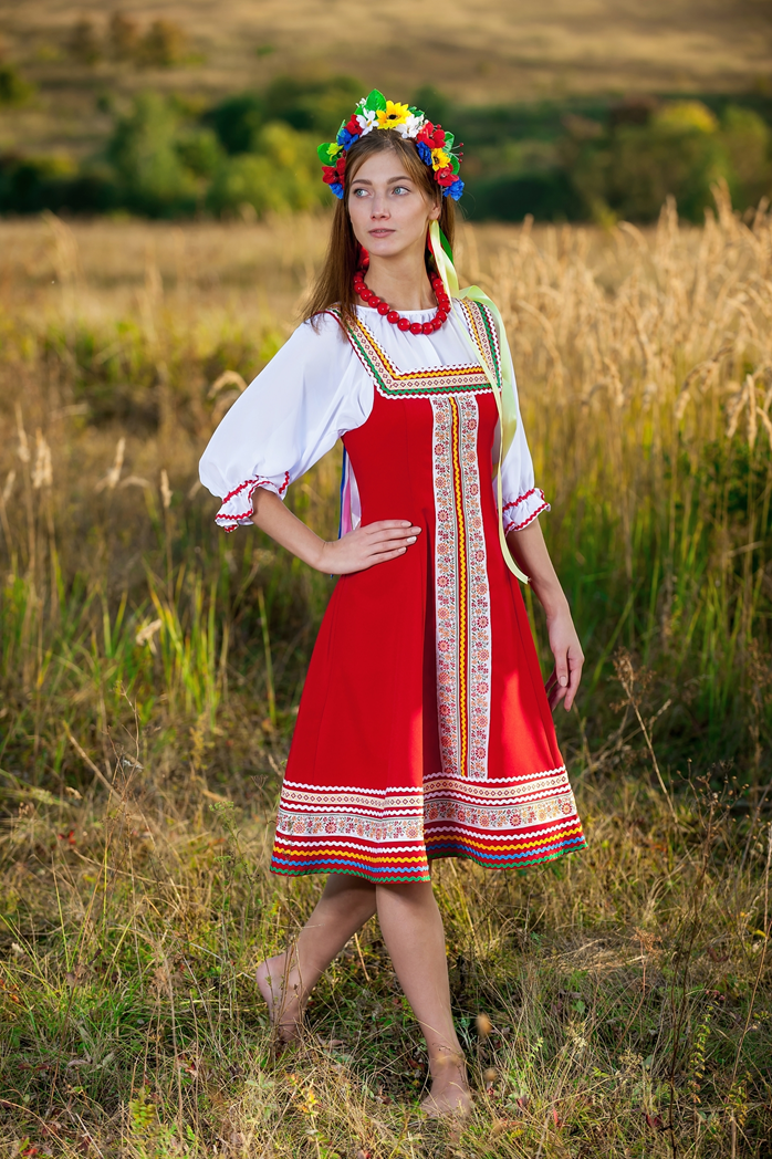 Взрослые женские и детские русские народные костюмы в интернет-магазине