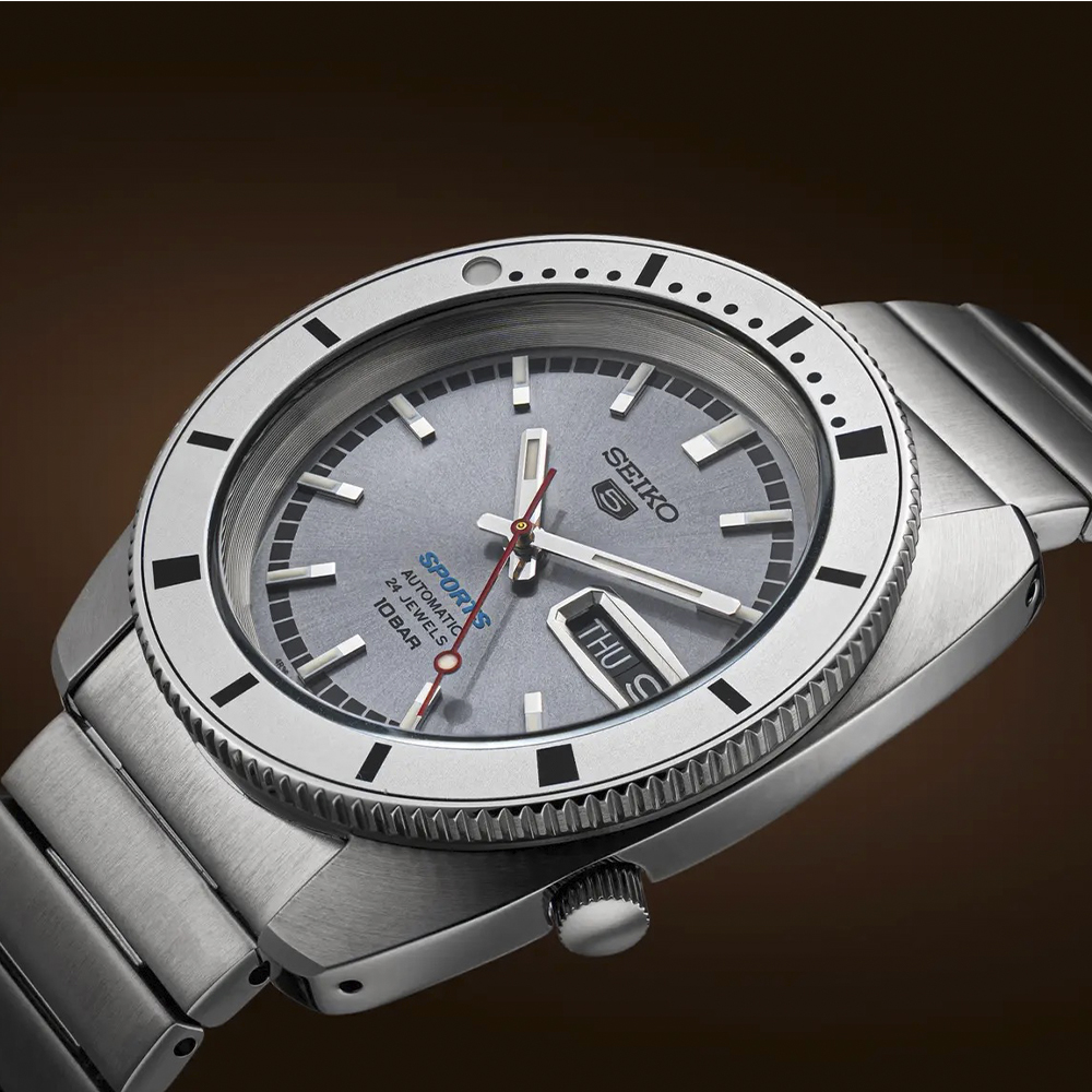Seiko 5 Sports SRPL03K1 1968 Recreation Limited Edition с циферблатом &laquo;Ash Blue&raquo;