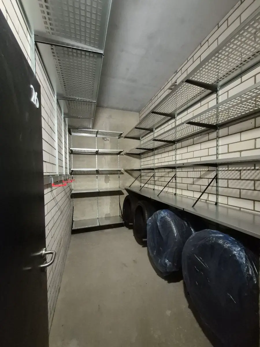 Обустройство кладовой 6 м² в Новой Боровой — система хранения Garage Storage