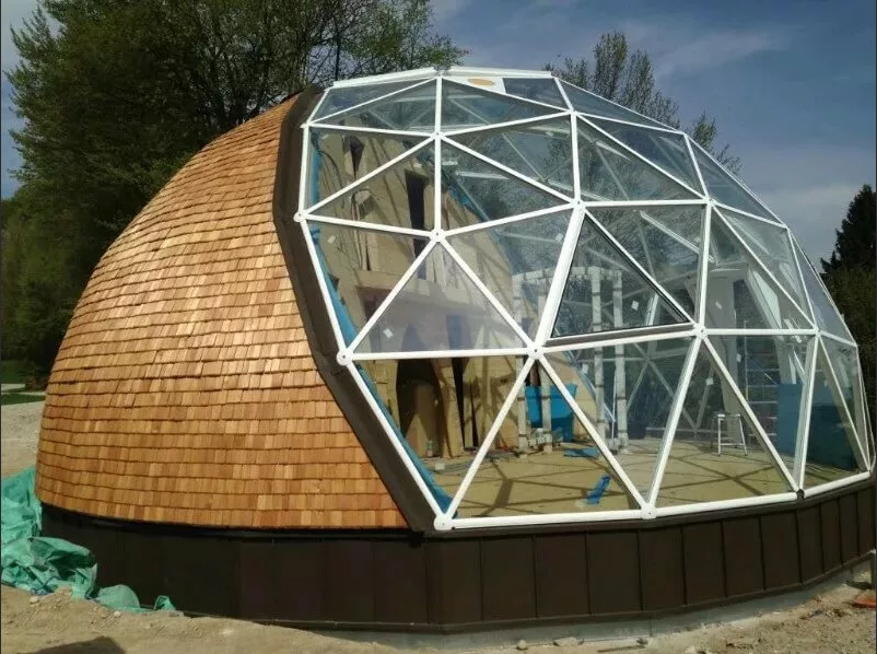 Dome glass s24. Геодезический купол геокупол сфера. Сферический дом стратодезический купол. Купольный дом стратодезический купол. Solardome купол.